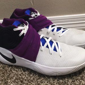 Nike Kyrie 2 Kyrache 10.5